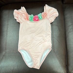Janie & Jack girls swimsuit - 5T. Cute floral swimsuit with flowers.